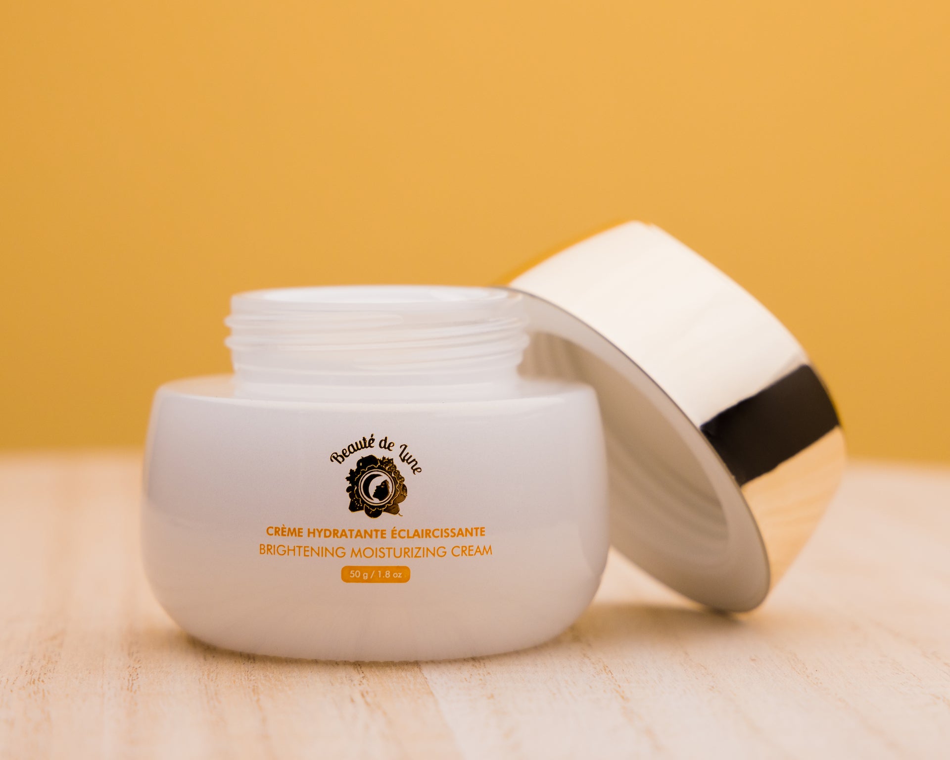 Crema hidratante iluminadora